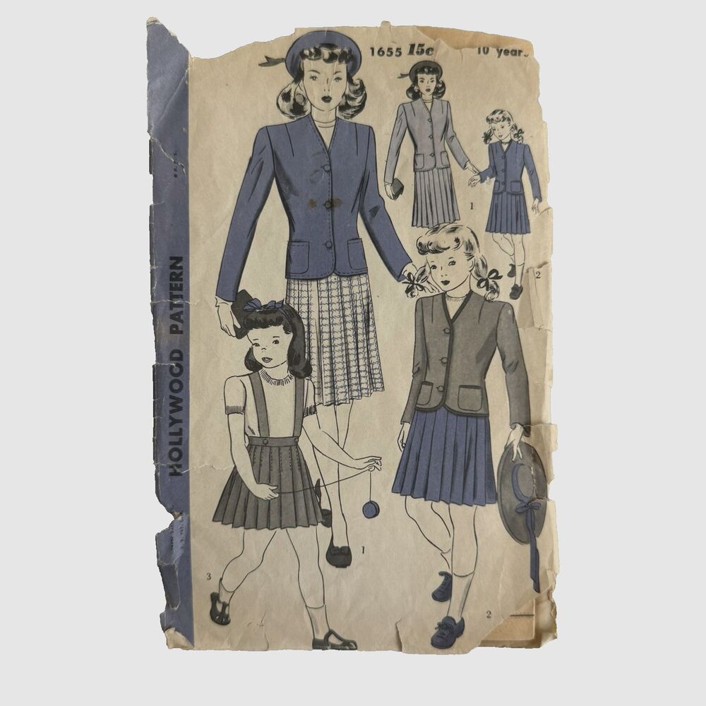 Antique 1940s Sewing Pattern Hollywood 1655 Girls 2 Piece Suit Size 10 UNMARKED